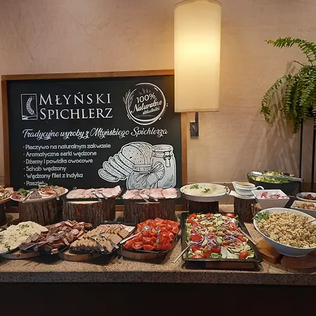 Mlyn Jacka & Hotel 4*